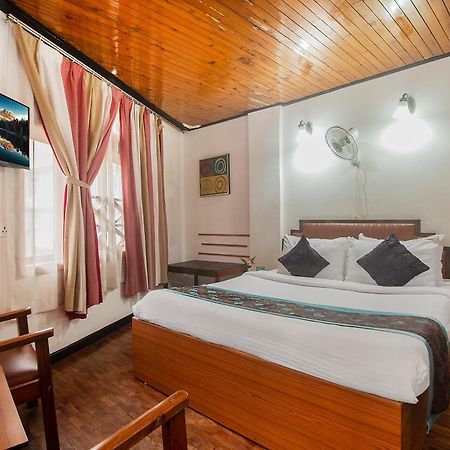 Central Hill Resort The Mall Road Gangtok Bagian luar foto