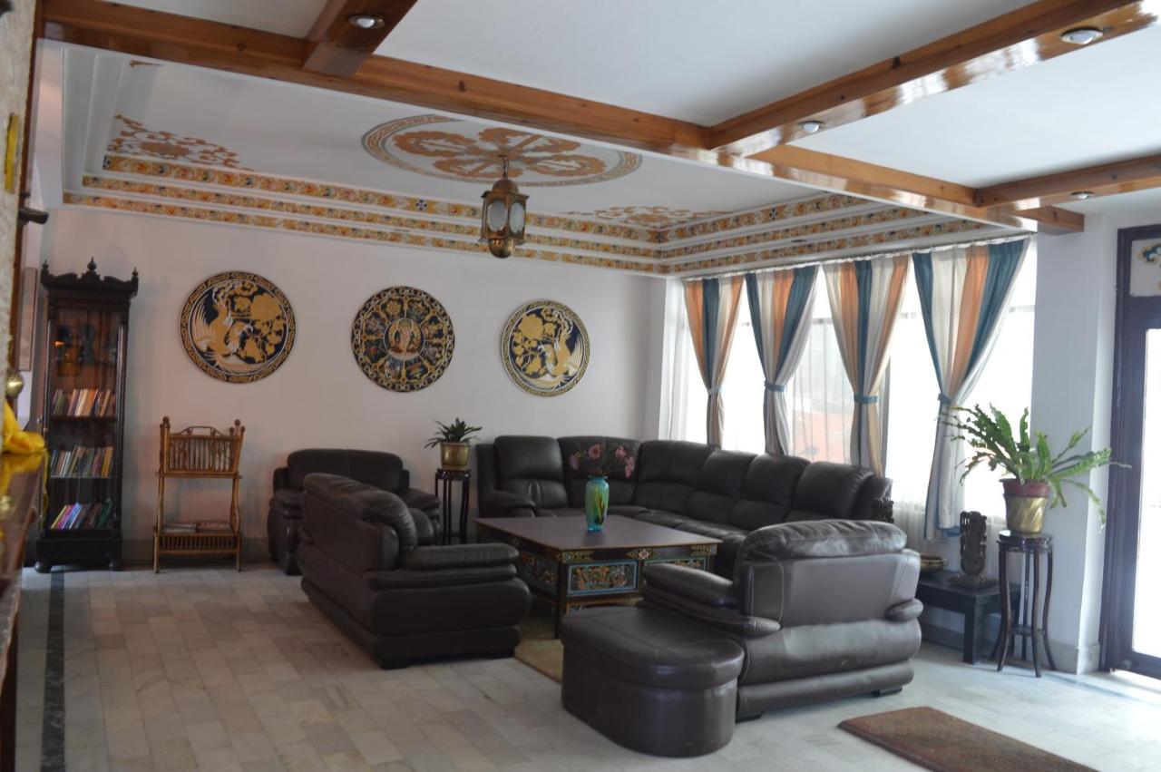 Central Hill Resort The Mall Road Gangtok Bagian luar foto